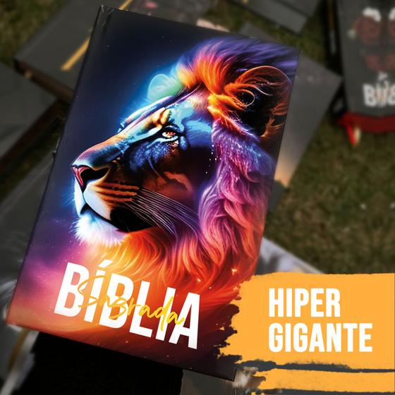 Imagem de Bíblia Sagrada Leão Colorido Em Chamas Capa Dura Letra Hiper Gigante Com Harpa Com Índice