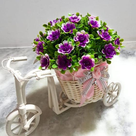 Imagem de Bicicleta Arranjo com cesto e laço + Flor Bucho Artificial Cor Lilás Decoração para Casa e Festas