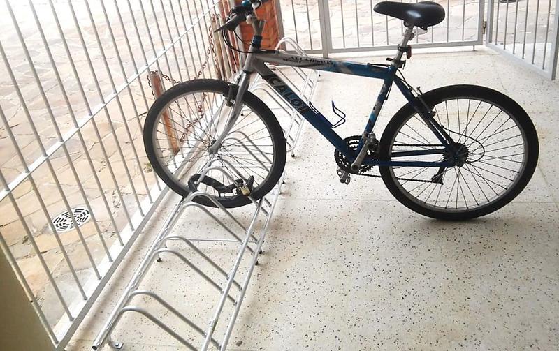 Imagem de Bicicletário em Alumínio para 5 posições de bicicletas