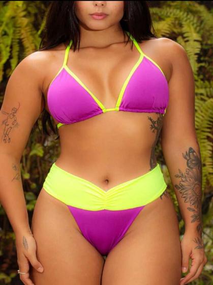 Imagem de Biquini Efeito Lipo Modela Corpo Hot Pants Roxo com Neon Calcinha Fio Duplo Empina Bumbum Cortininha Com Bojo