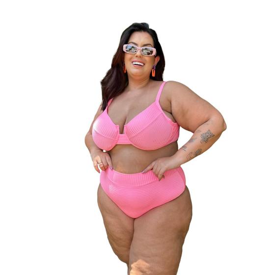 Imagem de Biquíni Moda Praia Plus Size Hot Pants Meia Taça Retrô Canelado Blogueiras