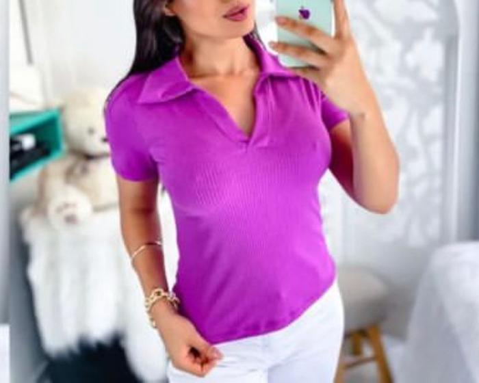 Imagem de Blusa canelada estilo polo manga curta