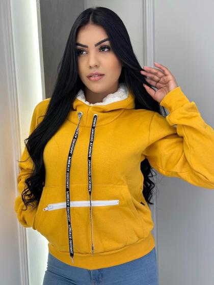 Imagem de Blusa com Capuz de Pelinho Pimenta Doce Original
