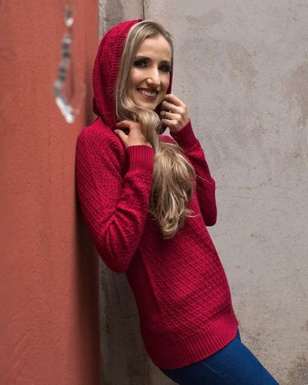 Imagem de Blusa com Capuz em Tricot Malhas Universal - Lua Soberana