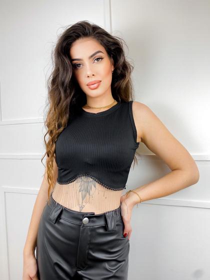 Imagem de Blusa Cropped canelada cavada detalhe franja metal moda estilo feminina