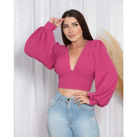 Imagem de Blusa cropped feminino manga longa bufante detalhe nos ombros amarração atrás fashion