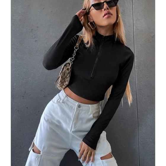 Imagem de Blusa cropped manga longa canelado decote zíper com bojo moda feminina fashion