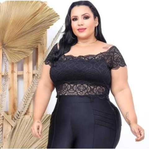 Imagem de Blusa Cropped plus size  feminino renda ciganinha manga curta exclusiva