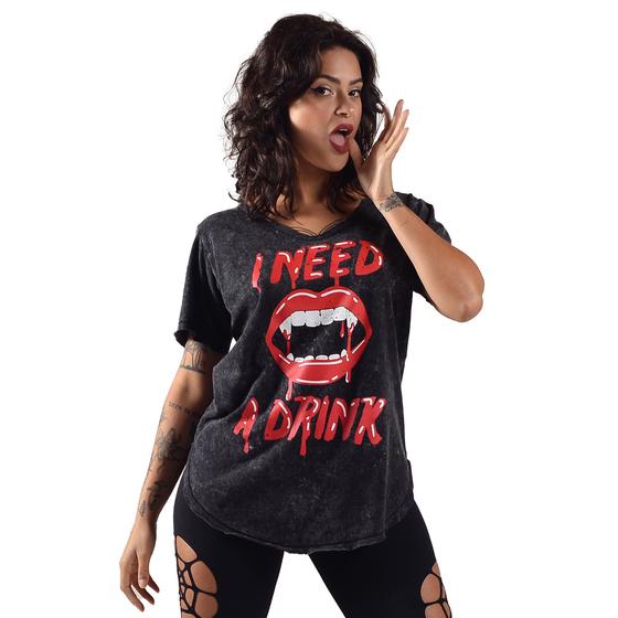 Imagem de Blusa estonada barra a fio estampada vampiro i need a drink