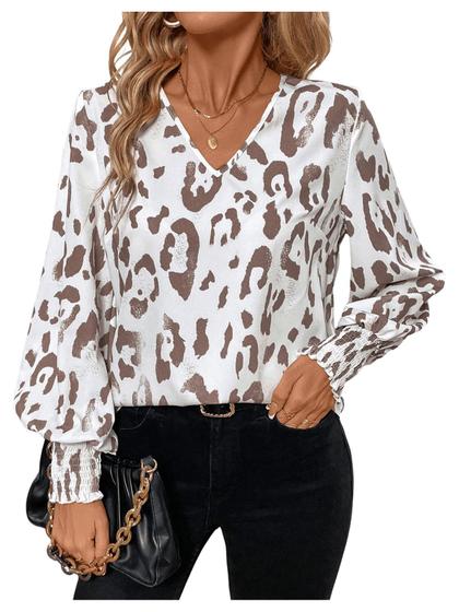 Imagem de Blusa Feminina SweatyRocks com Estampa de Leopardo - Decote V e Manga Comprida