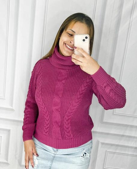 Imagem de Blusa gola alta alessandra - veste até o 46