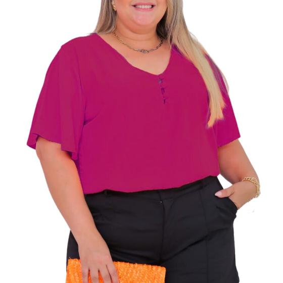 Imagem de Blusa Plus Size Feminina Manga Curta Godê Decote V com Botões Encapados