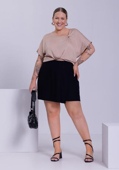 Imagem de Blusa Plus Size Torção no Decote Assimétrico LUNENDER 26116