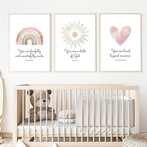 Imagem de Boho Nursery Wall Art 3 Peças Bíblia Verso Berçário Arte Christian Girls Nursery Wall Art Coração Arco-íris Sol Berçário Arte Print Boho Sunshine Berçário Decoração para Menina Bebê Kid Room Decor 12x16 polegadas Unframed