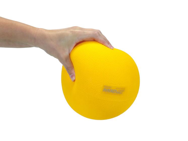 Imagem de Bola GYMNIC diametro 16 cm cor amarela iniciação esportiva 