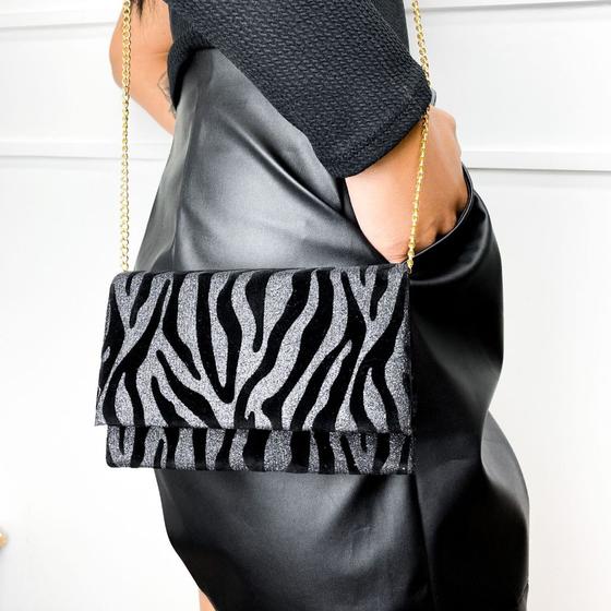 Imagem de Bolsa clout brilho zebra retangular alça corrente moda feminina