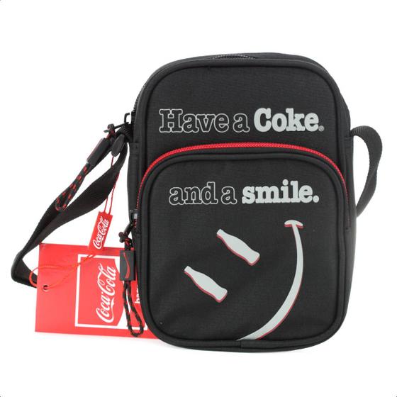 Imagem de Bolsa Coca Cola Transversal Smile Preto - Unissex