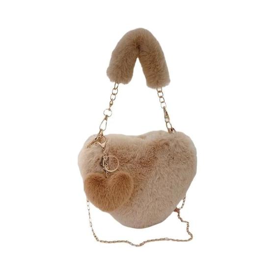 Imagem de Bolsa Feminina de Pele Sintética em Formato de Coração com Corrente de Pelúcia