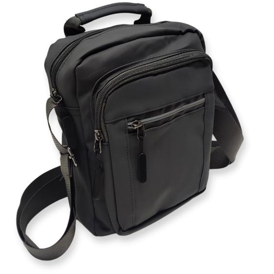 Bolsa Masculina Pochete Transversal Pequena D Ombro Tiracolo Menor preço em Bolsa Masculina Pochete Transversal Pequena D Ombro Tiracolo