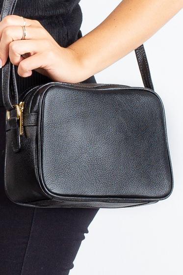 Imagem de Bolsa quadrada pequena de couro liso Diana