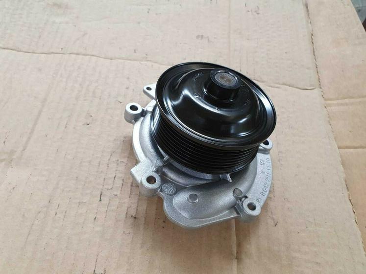 Imagem de Bomba água Radiador Jeep Grand Cherokee 3.0l Diesel 2006-2010 