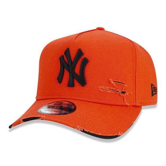 Imagem de BONE 9FORTY A-FRAME MLB NEW YORK YANKEES DESTROYED ABA CURVA STRAPBACK LARANJA New Era