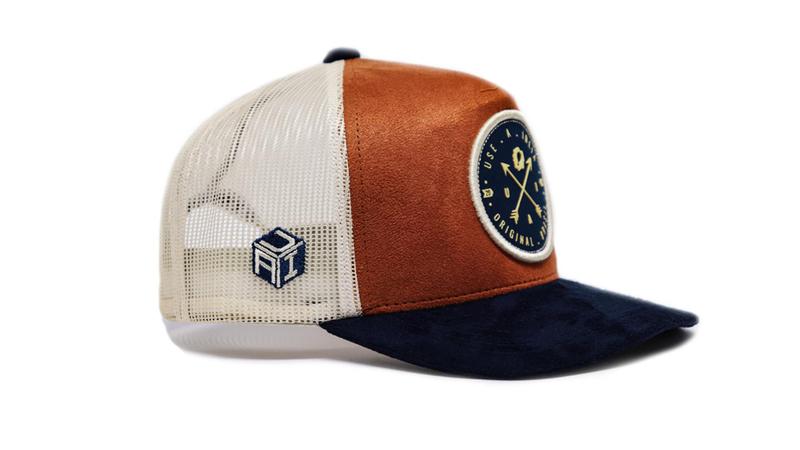 Imagem de Boné Dubai Use A Ideia modelo Trucker com Telinha. Tamanho único