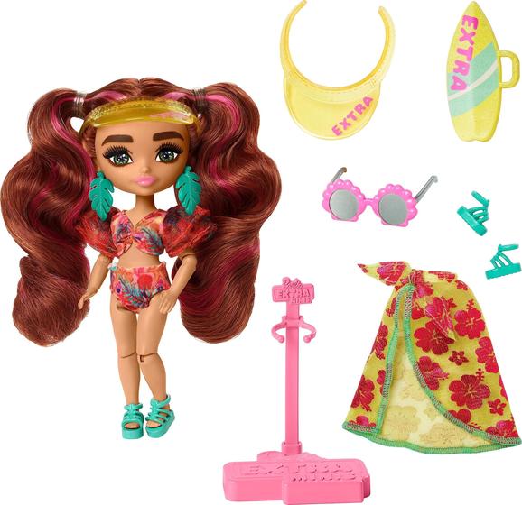 Imagem de Boneca Barbie Extra Fly Minis Beach - Edição de Viagem com Acessórios