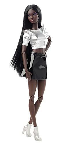 Imagem de Boneca Barbie Signature Looks - Barbie Alta com Cabelo Liso Marrom Escuro