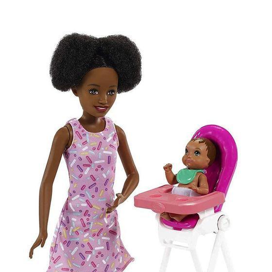 Imagem de Boneca Barbie Skipper Babysitters Negra - Mattel
