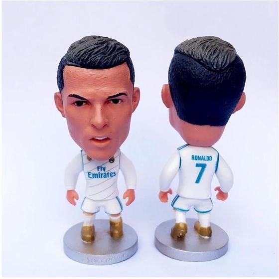 Imagem de Boneca Colecionável Cristiano Ronaldo - Real Madrid e Juventus - Copa Europeia