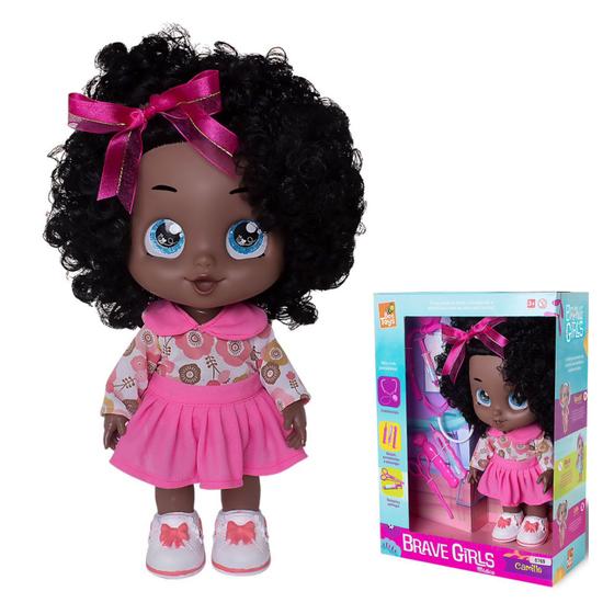 Imagem de Boneca Negra Camille Médica C/ Acessórios Lançamento Coleção Brave Girls - Bee Toys