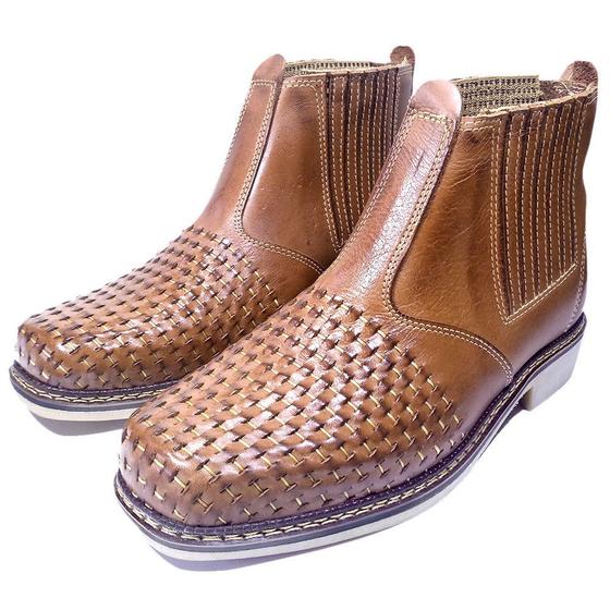 Bota Botina Country Masculina Em Couro Trançada De Cano Curto Com Elásticos Laterais Menor preço em Bota Botina Country Masculina Em Couro Trançada De Cano Curto Com Elásticos Laterais