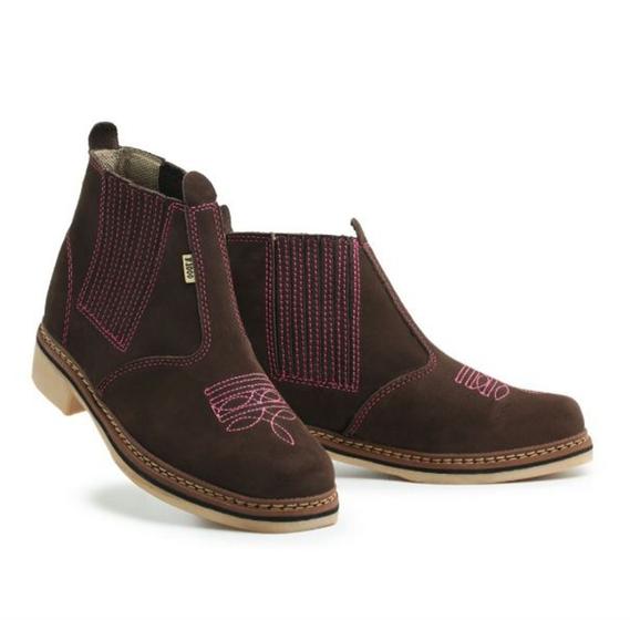 Bota Botina Feminina Couro Texana Montaria Rodeio Country Menor preço em Bota Botina Feminina Couro Texana Montaria Rodeio Country