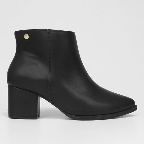 Bota Cano Curto Vizzano Bico Fino Salto Bloco Feminina Menor preço em Bota Cano Curto Vizzano Bico Fino Salto Bloco Feminina