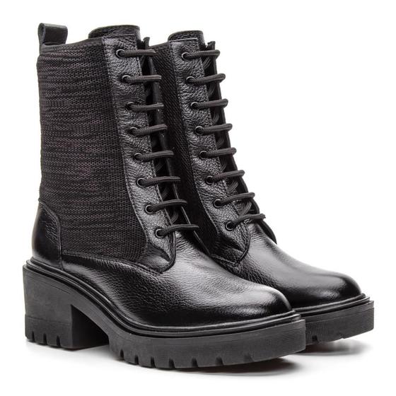 Imagem de Bota Confortável Com Sola Tratorada M&D Store Cano Médio Fecho em Cadarço