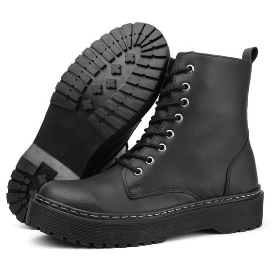 Bota Coturno Cano curto Tratorada Blogueira Preta Fosca Verniz