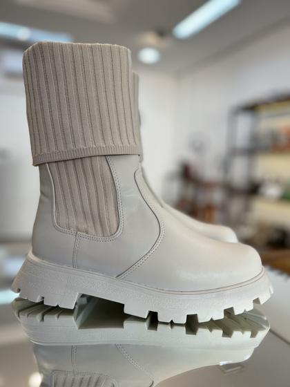 Imagem de Bota Coturno meia Feminina Off White