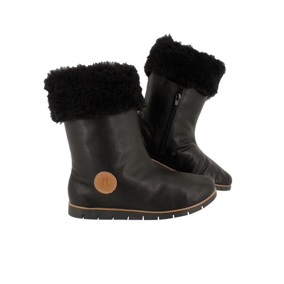 Bota Feminina de Pelo 100% forrada Inverno Impermeável ML251 é boa?
