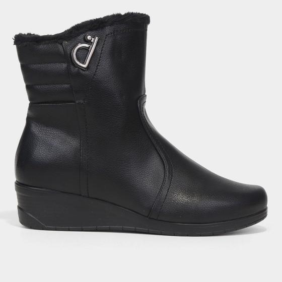 Bota Mooncity Biker Pelúcia Feminina Menor preço em Bota Mooncity Biker Pelúcia Feminina