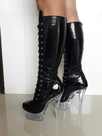 Imagem de botas  profissional para pole dance em vinil verniz salto 15 cm transparente aclilico cor preta