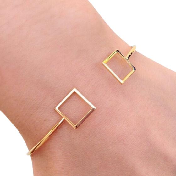 Imagem de Bracelete Feminino Geométrico Dourado Regulável