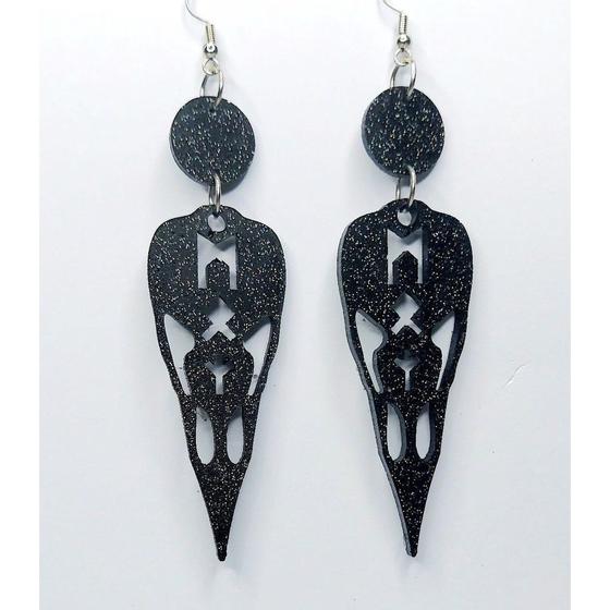 Imagem de Brinco Cranio Corvo Viking - Com Glitter em Resina Preta, Comemore a sua Herança Nórdica com Estilo