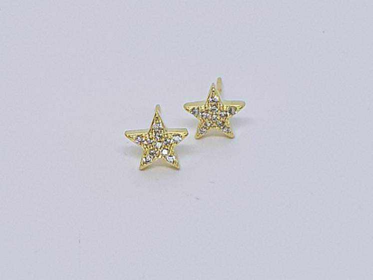 Imagem de Brinco mini estrela com pedras cravejadas em zircônia banhado a Ouro 18K