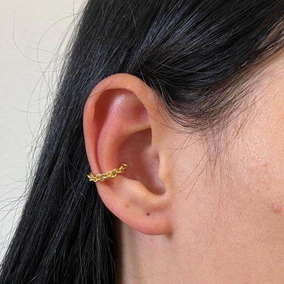 Imagem de Brinco Piercing Falso Trançado Banhado a Ouro 18k