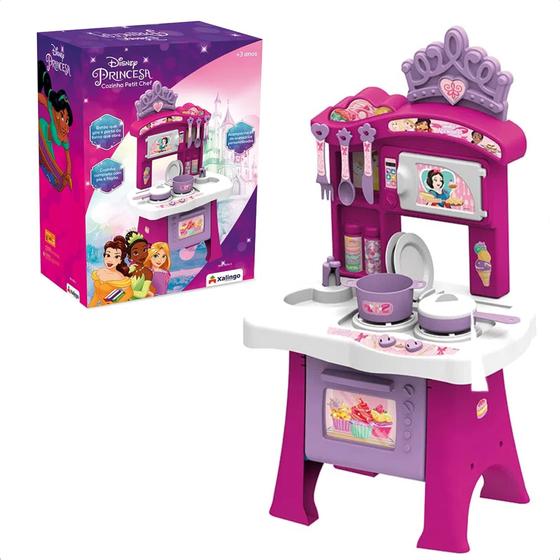 Imagem de Brinquedo Cozinha Infantil Petit Chef Princesas Completa Com Acessórios e Forninho Com Botão +7 Anos Xalingo - 17276