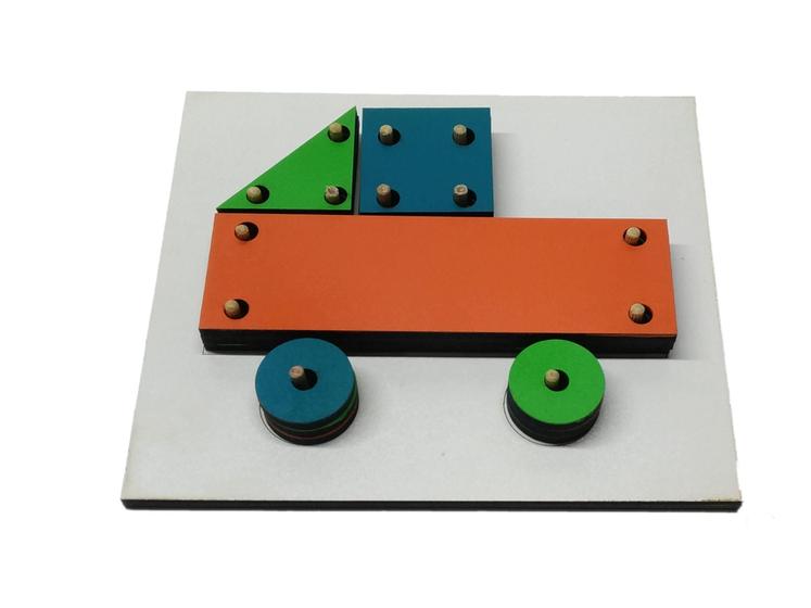 Imagem de Brinquedo Educativo - Fig. De Encaixe (Caminhão)