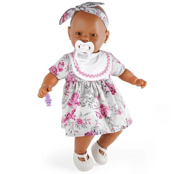 Imagem de Brinquedo Infantil Boneca Nenezinho NEGRA Em Vinil ARTICULADA GRANDE Vestido Florido + ACESSÓRIOS