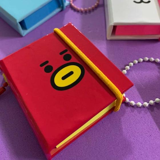 Imagem de BTS - Chaveiro Post-it BT21  Capa Dura com Elástico - Cores e Fofuras