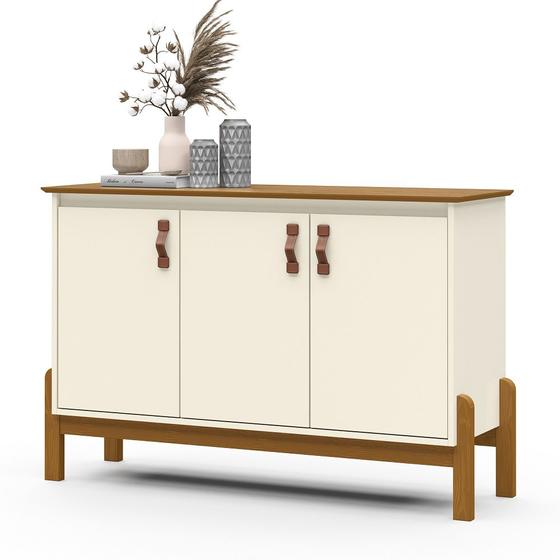 Buffet Armário Organizador Aparador Balcão Sonetto 3 Portas Puxador em Couro p/Sala Jantar Estar - Offwhite/Freijó Menor preço em Buffet Armário Organizador Aparador Balcão Sonetto 3 Portas Puxador em Couro p/Sala Jantar Estar - Offwhite/Freijó